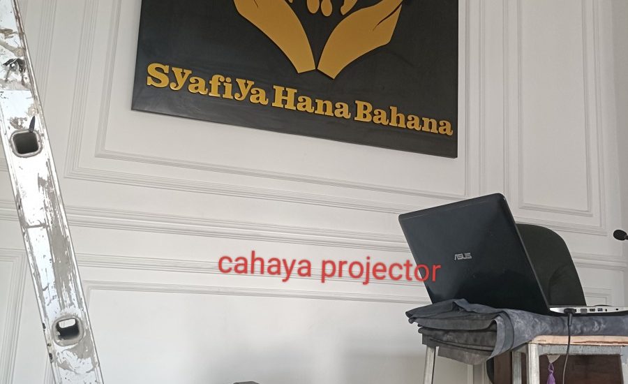 Cahaya Projector IMG_20241106_165517-900x550 Penggantian proyektor InFocus di syafiya hana bahana Travel Umrah Dan haji cimahi bandung Uncategorised    